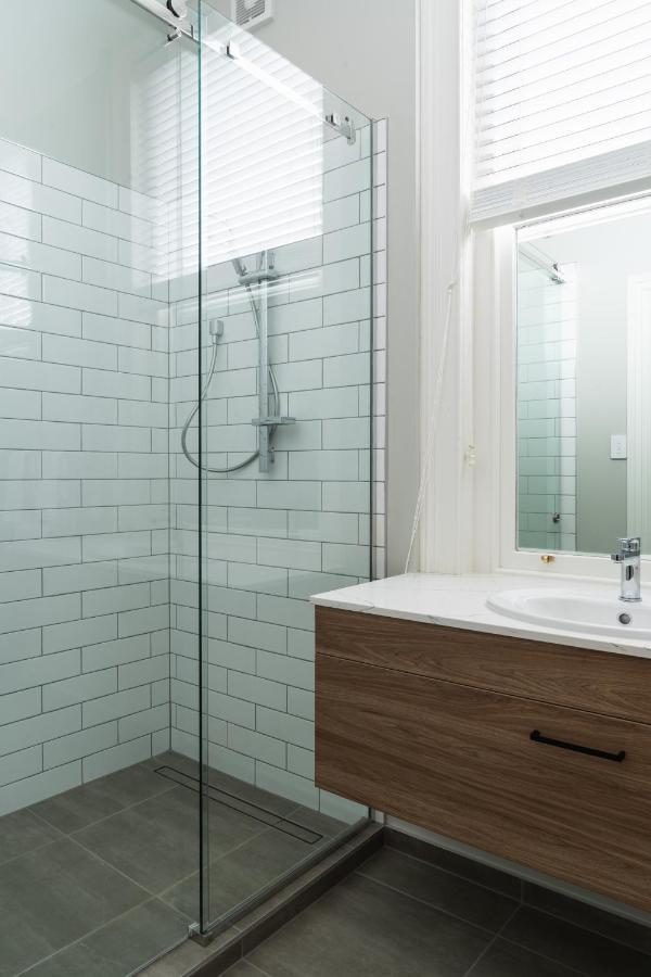 Luxury Apartment On Stuart Dunedin Luaran gambar